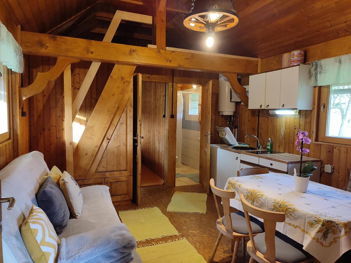 Beehive Cabin On A Farm Radovljica Exterior photo